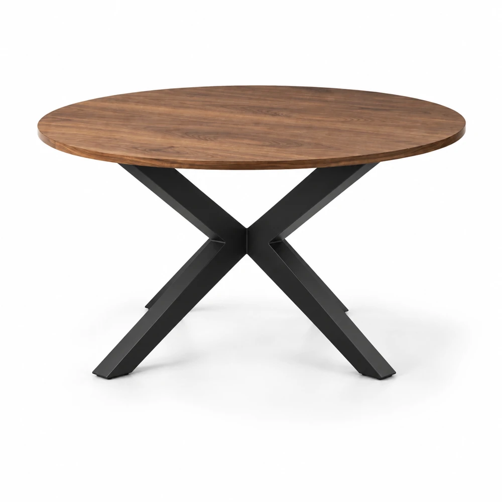 La misma mesa de nogal con base cruzada